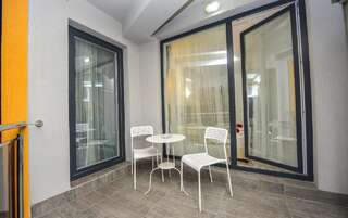 Отель Harmony Suites Бухарест Суперлюкс Твин-1